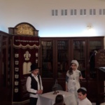 сцена из спектакля детей тульской еврейской  школы